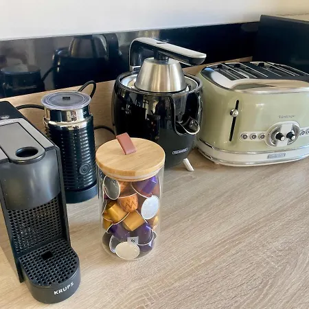 Des Braves In Omaha Beach, Sea View *