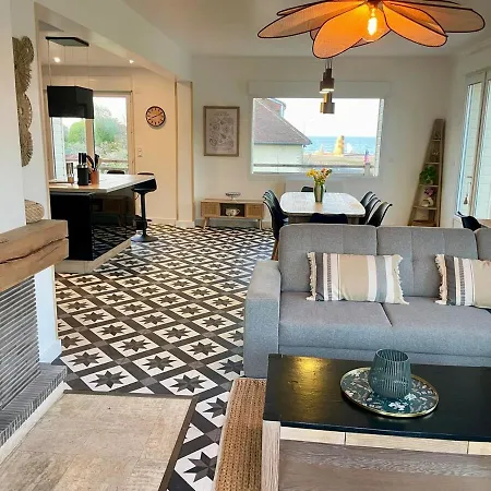 Des Braves In Omaha Beach, Sea View Saint-Laurent-sur-Mer