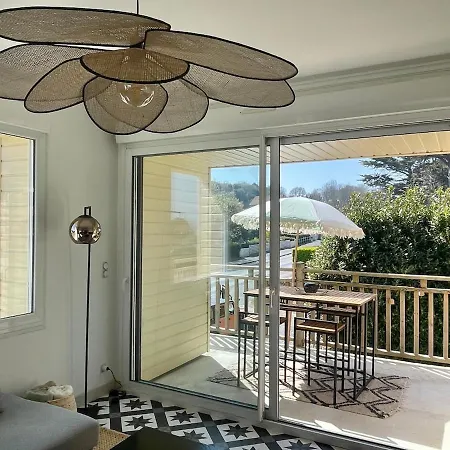 Des Braves In Omaha Beach, Sea View *