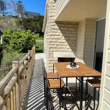 Villa Des Braves In Omaha Beach, Sea View *