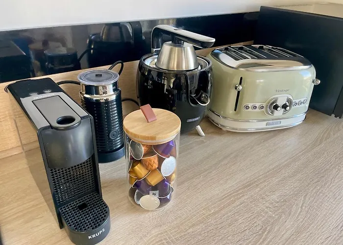 Des Braves In Omaha Beach, Sea View *