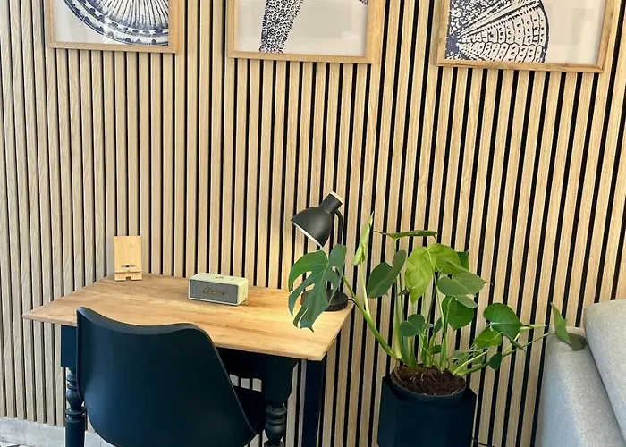 Des Braves In Omaha Beach, Sea View Villa